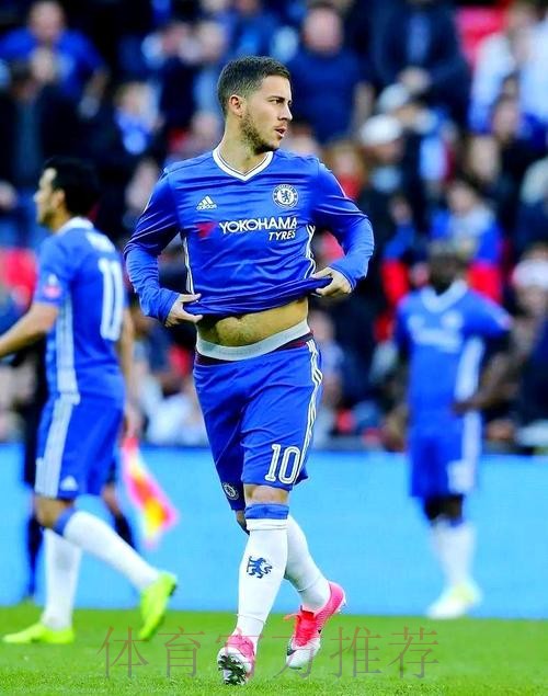 达夫:阿扎尔不是顶级 整个生涯总与体重作斗争 达夫:阿扎尔不是顶级 整个生涯总与体重作斗争